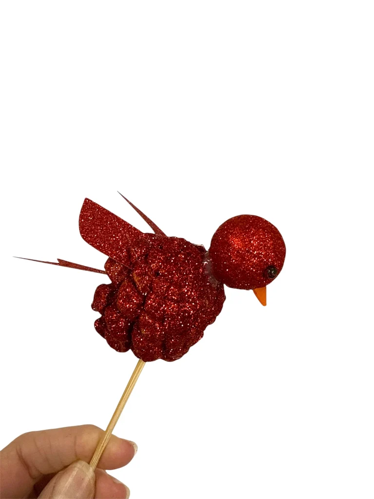 Vogeltje rood met glitters op stokje (kerst-winter)