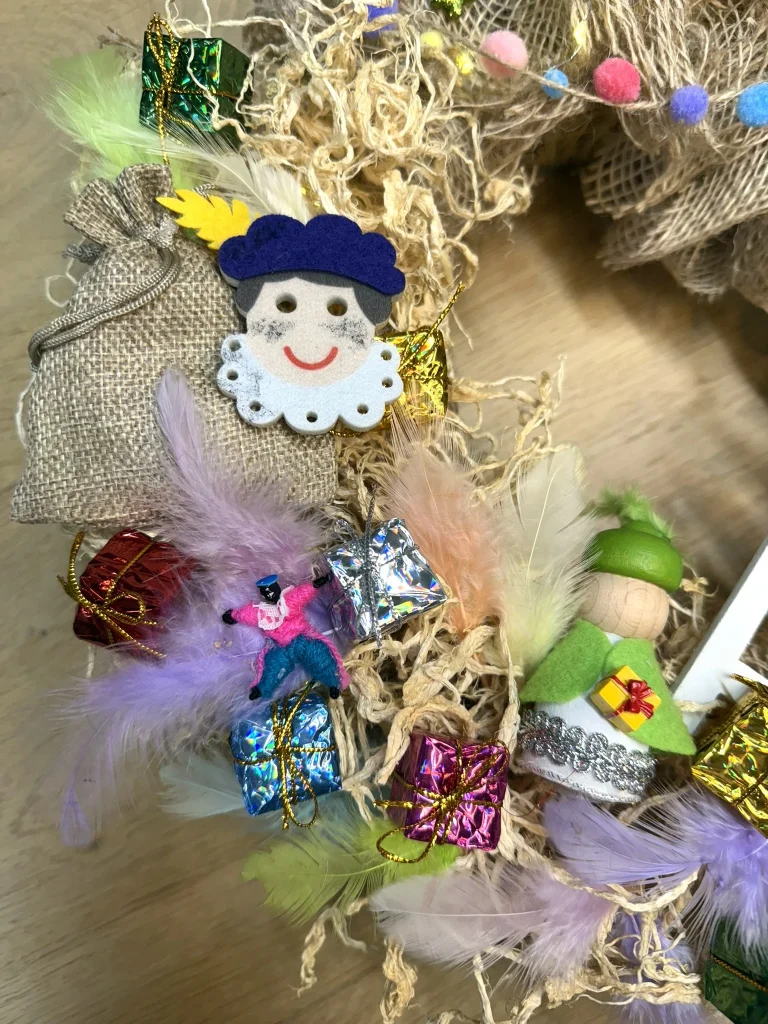 DIY-Pakket; Pieten Feestkrans, 30cm