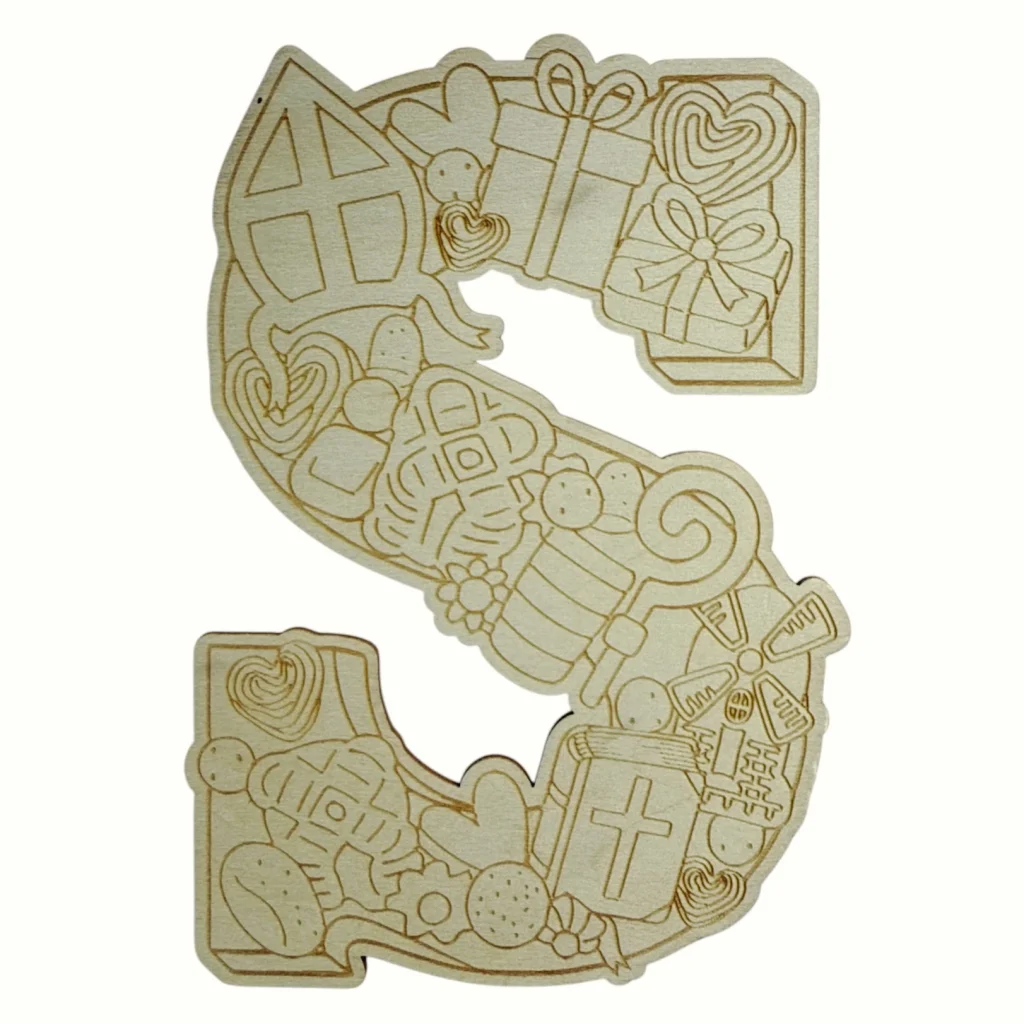 Houten Letter S met Sinterklaassymbolen en snoepgoed, 150mm