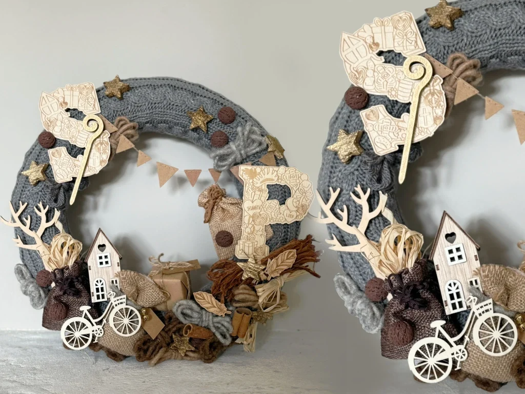 Houten Letter S met Sinterklaassymbolen en snoepgoed, 150mm