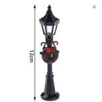 Lantaarn met kerstkrans, hekje, guirlande, led-lampjes, 12cm  (kerst-winter)
