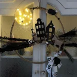 Lantaarn met kerstkrans, hekje, guirlande, led-lampjes, 12cm  (kerst-winter)