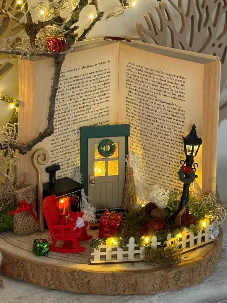 DIY-Pakket; Staand boek met Sinterklaastafereeltje; Sinterklaasje kom maar binnen..