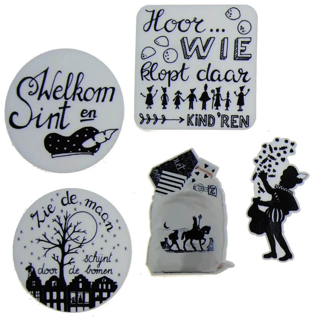 LAATSTE; Set van 5 houten figuurtjes, Handlettering en monochrome decoratie, 6cm